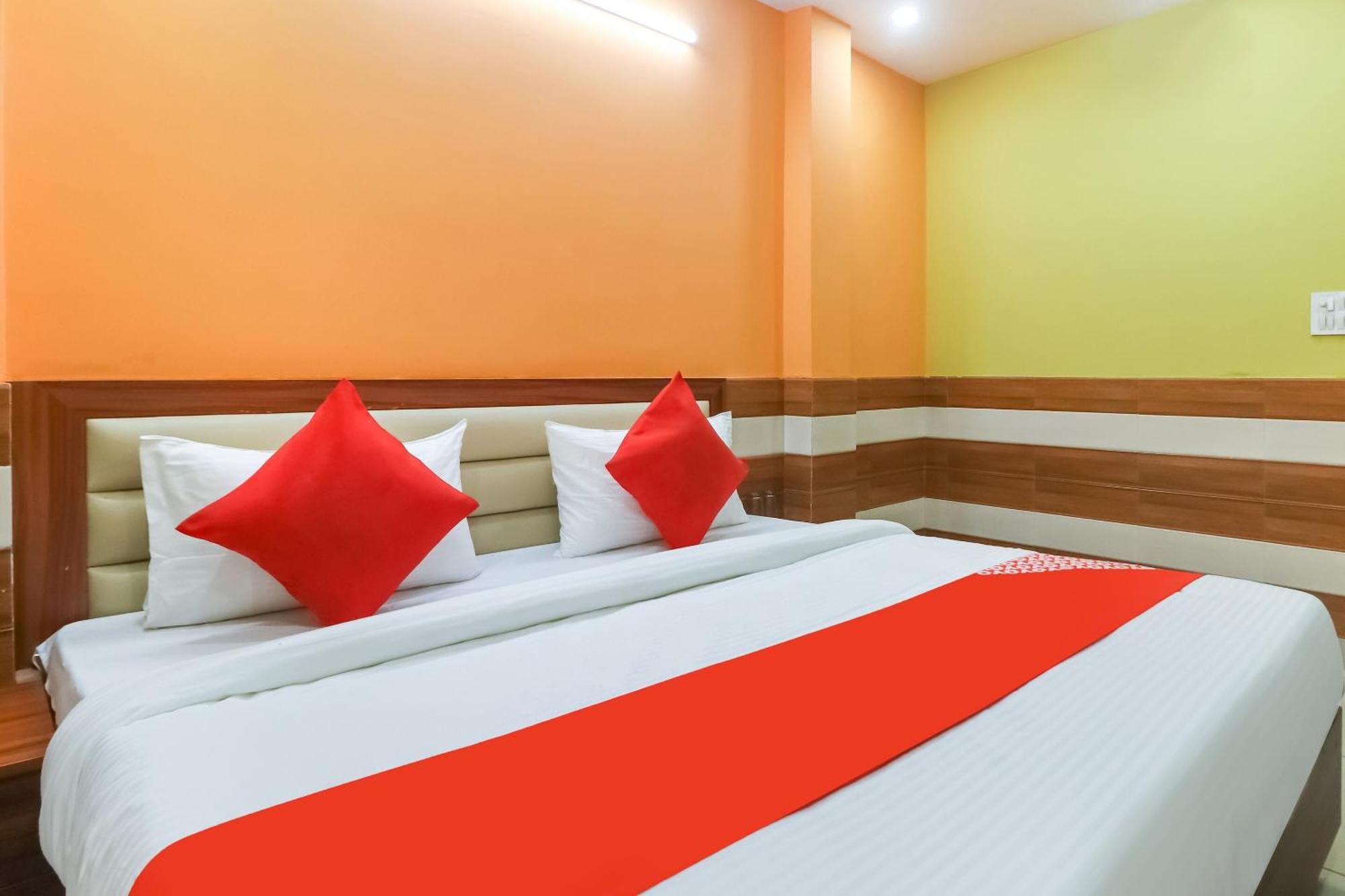 Hotel O Mayur Plaza Delhi (National Capital Territory of India) Exterior foto