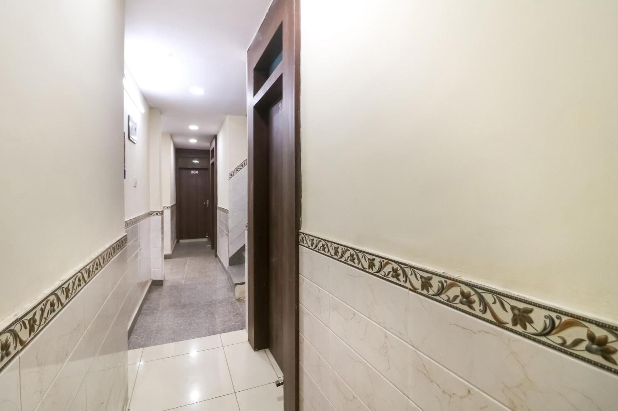 Hotel O Mayur Plaza Delhi (National Capital Territory of India) Exterior foto